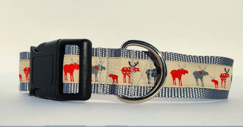 1.5" Moose Dog Collar image 1