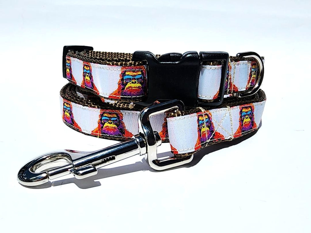 Big Foot Dog Collar or Leash- 3/4" image 0