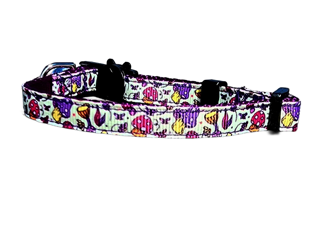 Purple Mushroom Cat Collar
