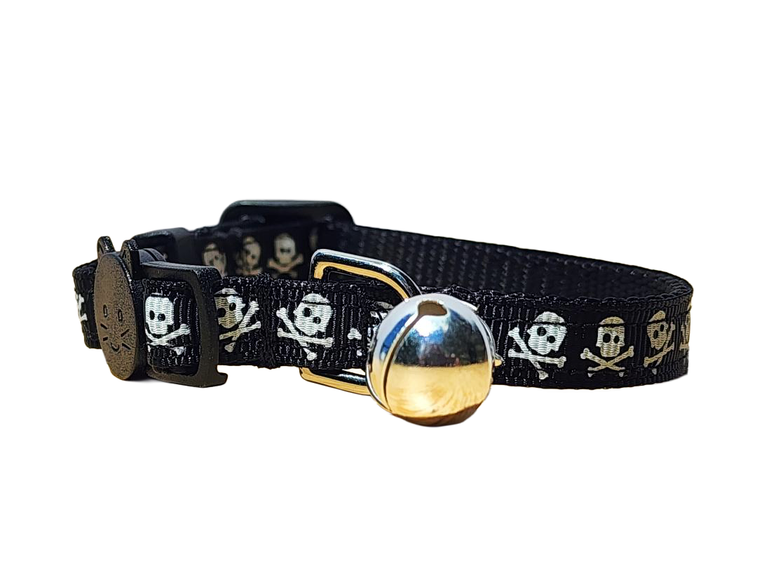 Skull & Crossbones Cat Collar