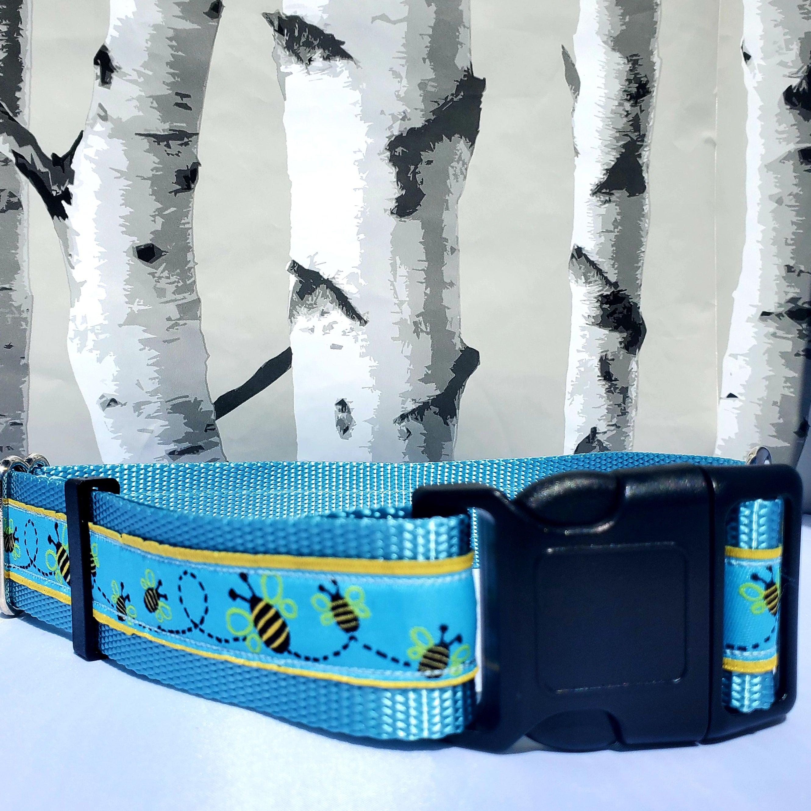 1.5" Blue Bumblebee Dog Collar image 3