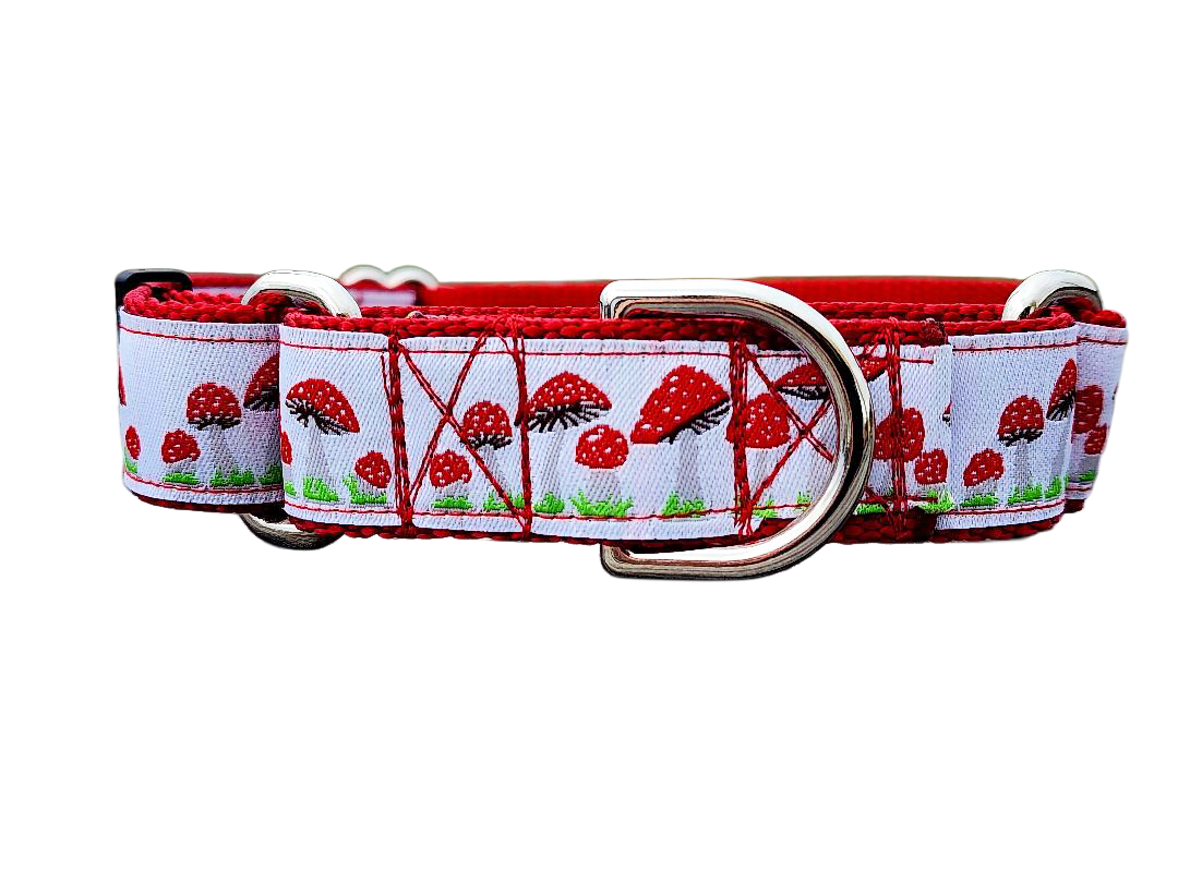 1" Red Mushroom Martingale Collar